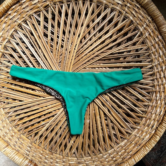 Acacia swimsuit set - Picture 5 of 7